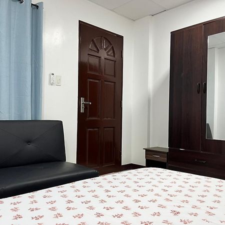 Hrs Apartelle Talisay  Exterior photo